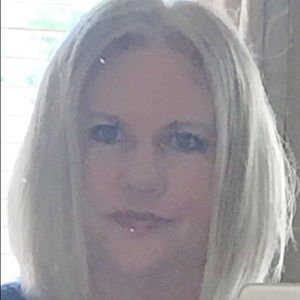 Meet your Posher, Aimee